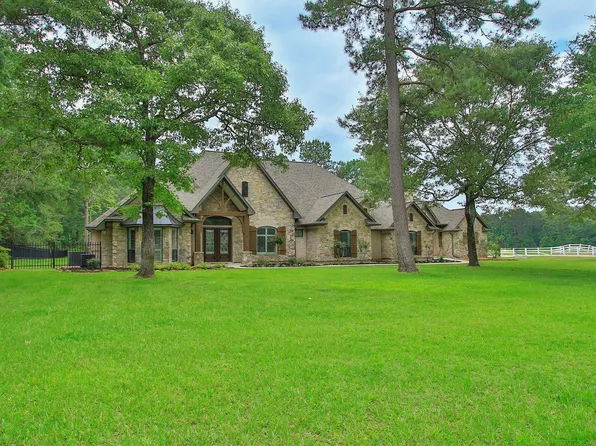 11633 Kingford Dr, Montgomery, TX 77316