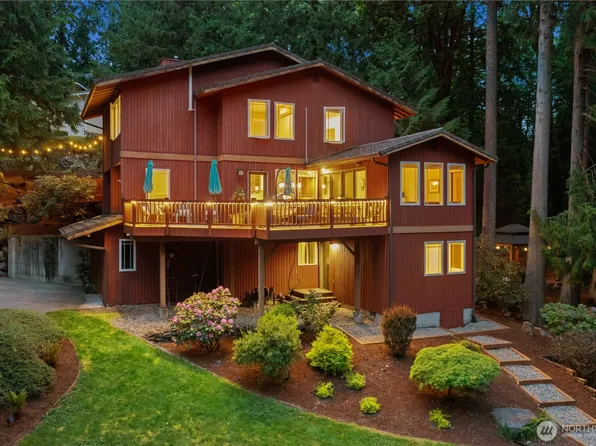 1830 216th Place NE, Sammamish, WA 98074