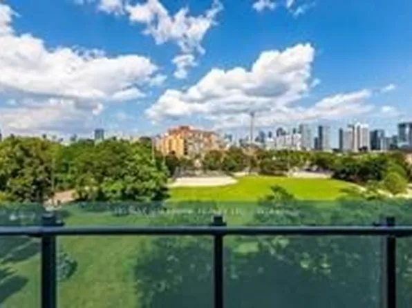 25 Stafford St #612, Toronto, ON M5V 0G3
