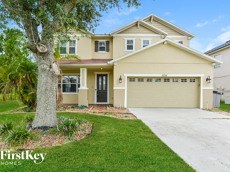 1214 Alapaha Ln — Photo 1