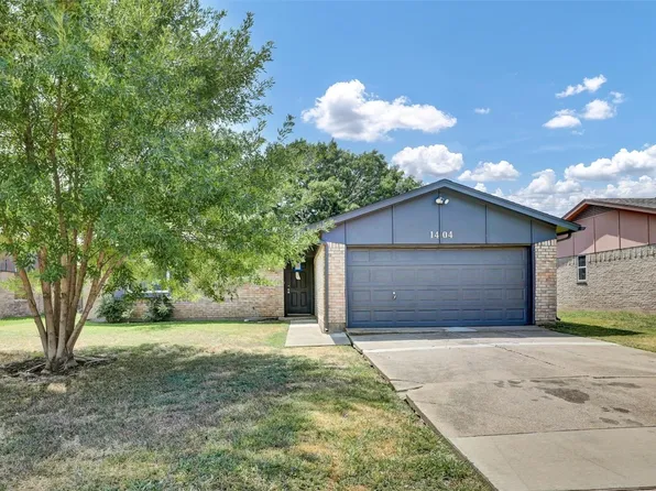 1404 Amhurst Dr, Arlington, TX 76014