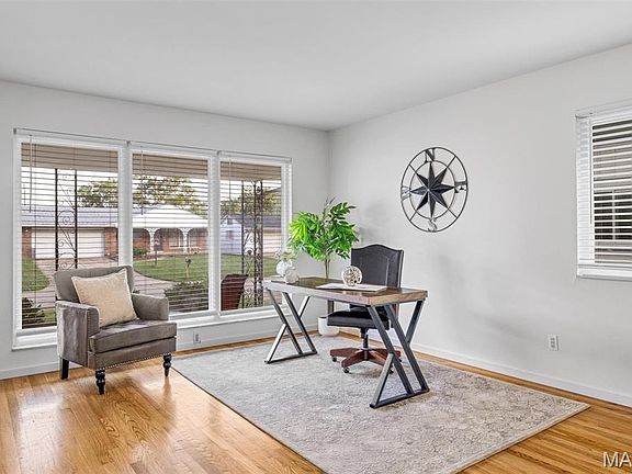 3rd image of 3227 Bridgeridge Dr