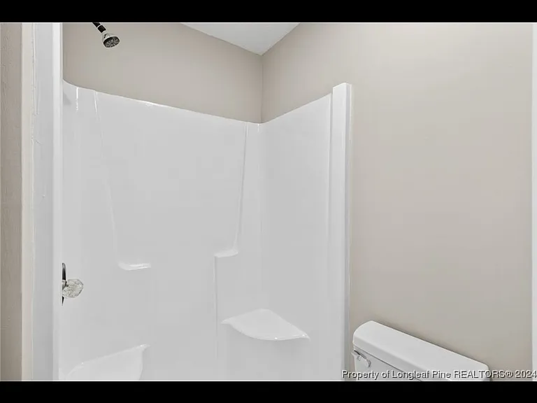 1108 Patrick Dr — Photo 10
