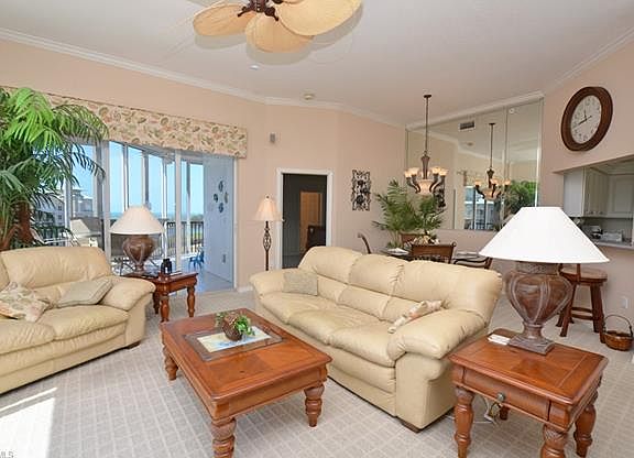 3rd image of 4183 Bay Beach Ln APT 3H1