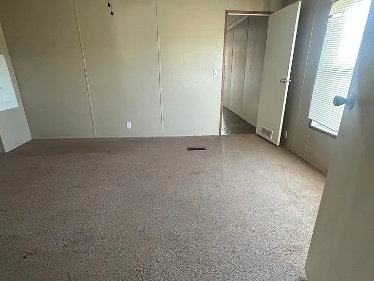 120 Harvey Rd — Photo 9