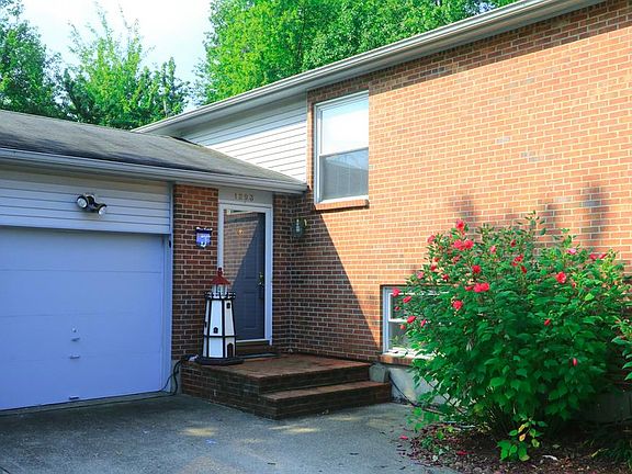 2nd image of 1293 Beauregard Ct