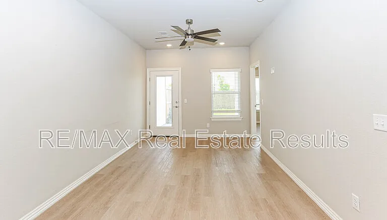 1401 Poigai Way #1 — Photo 13
