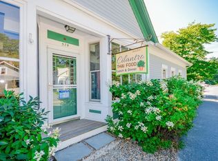 374 Front St, Marion, MA 02738