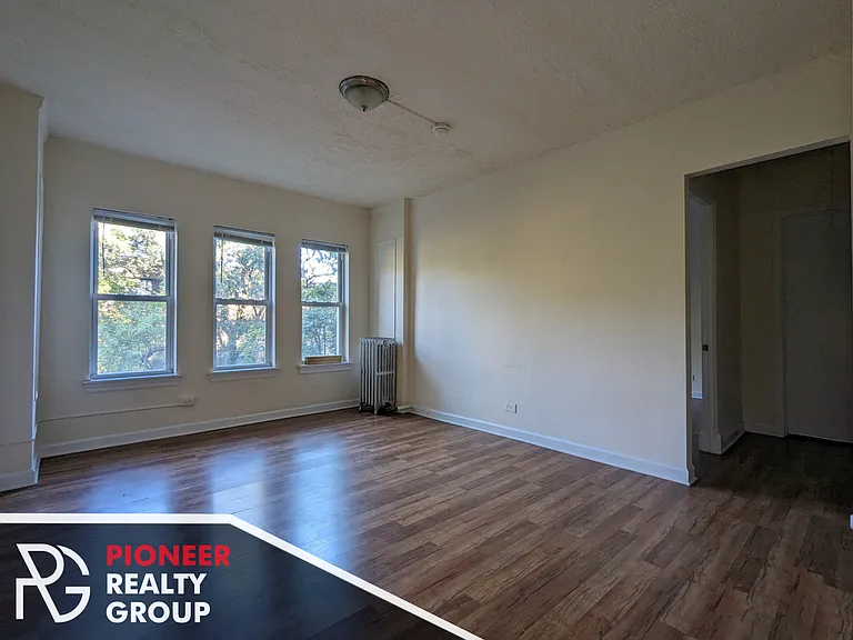 5425 N Kenmore Ave #5417-402 — Photo 11