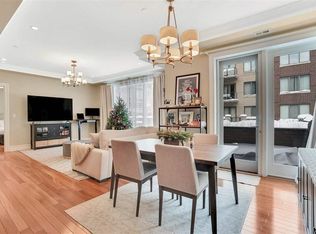 250 Henley Pl UNIT 211, Weehawken, NJ 07086