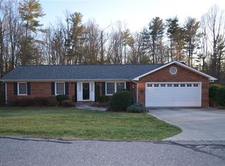 1505 Laurel Rd, Wilkesboro, NC 28697