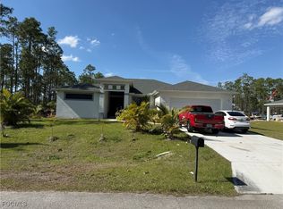 1407 8th Ave, Lehigh Acres, FL 33972