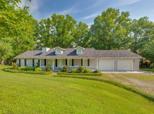 25 Cove Lake Cir, Winchester, TN 37398