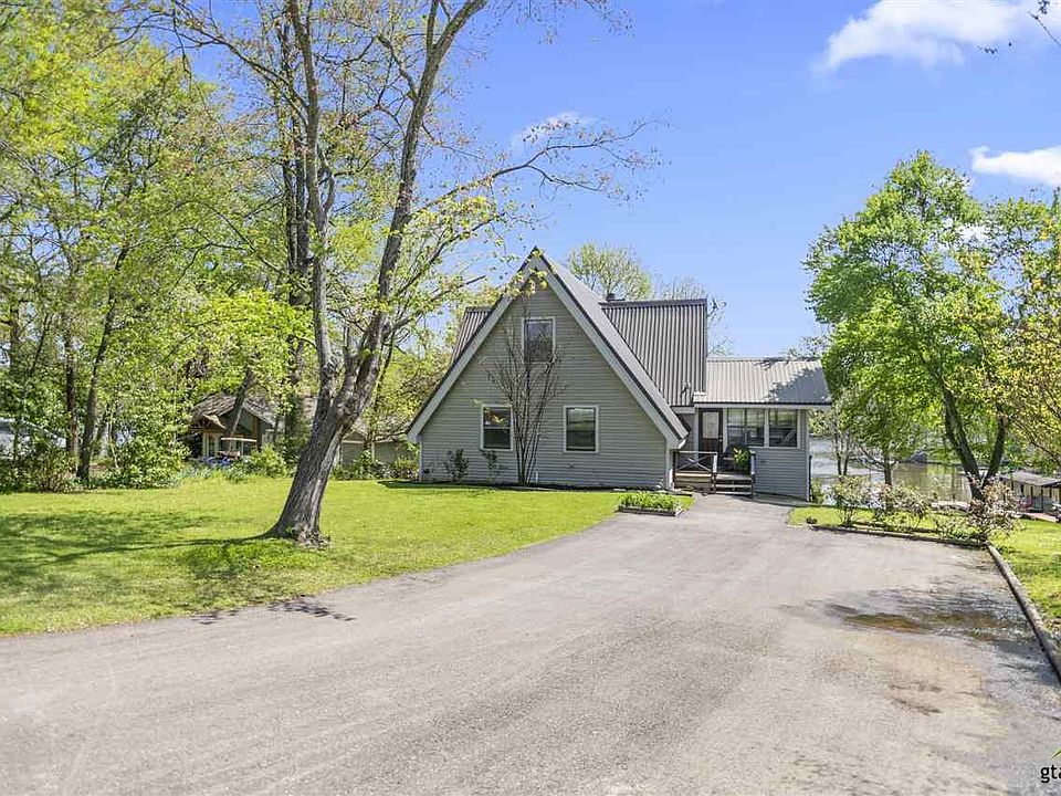 1st image of 304 Lubin Ln