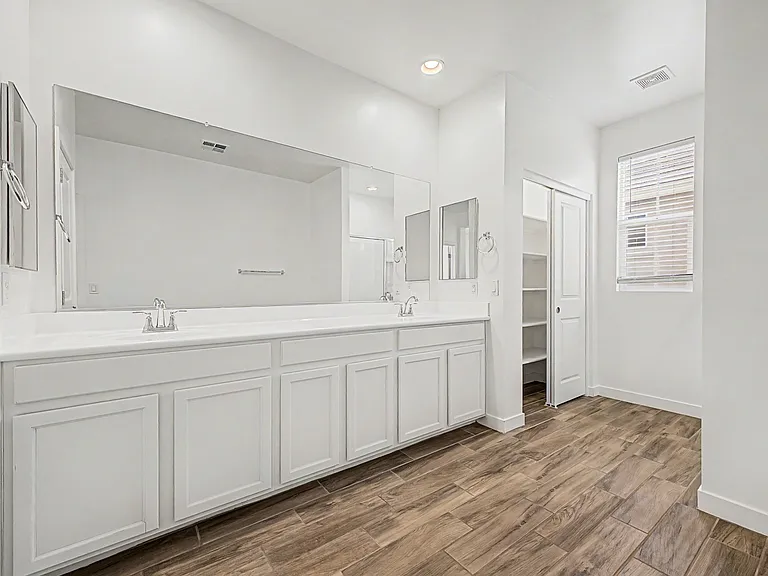 5532 S Dillon Cir — Photo 18