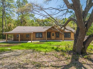 9024 Saracennia Rd, Moss Point, MS 39562