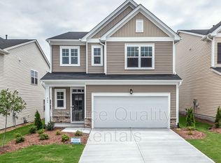 904 Holly Bluff Ln, Durham, NC 27713