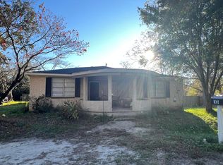 1061 Greenhill Rd, Charleston, SC 29412