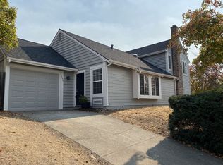 684 Montclair Dr, Santa Rosa, CA 95409