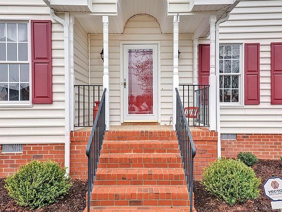 5th image of 10277 Rockytop Ct