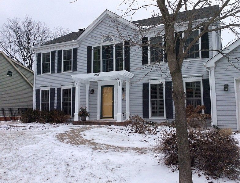 Front of house, taken from driveway