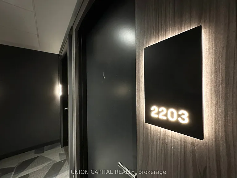 15 Wellington St S #2203 — Photo 11
