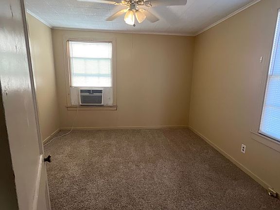 4th image of 3808 Swanee St