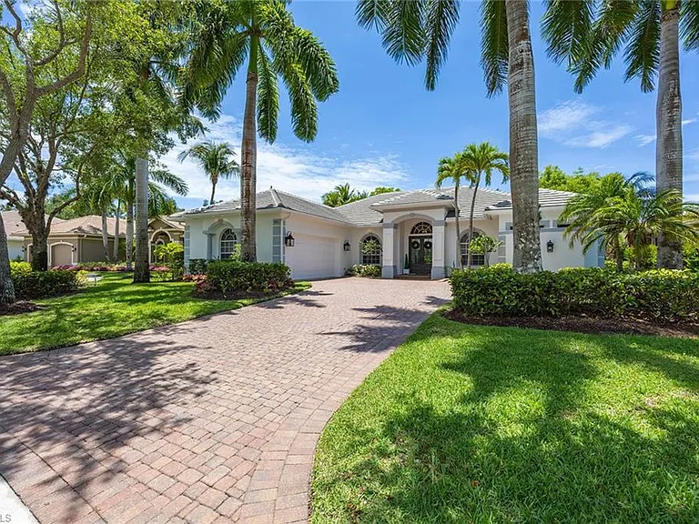 7673 Mulberry Ln — Photo 1