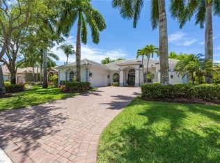 7673 Mulberry Ln, Naples, FL 34114