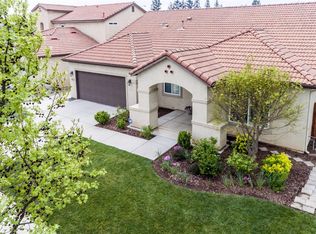3035 N McArthur Ave, Fresno, CA 93727