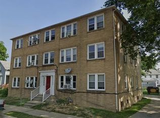206 W 5th St #5, Sterling, IL 61081