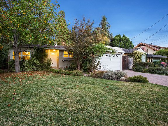 3rd image of 5238 Irvine Ave