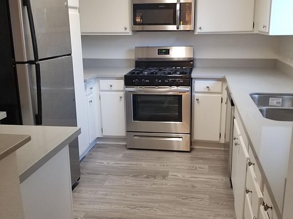 4th image of 4214 Arch Dr APT 5