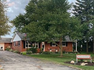 9819 N 1250 East Rd, Shirley, IL 61772