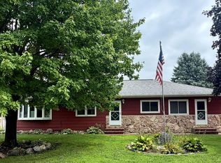 401 W Washington St, Dows, IA 50071