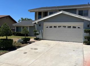 3024 Small Canyon Dr, Highland, CA 92346