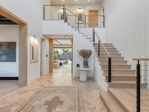 5th image of 4050 Contera Rd