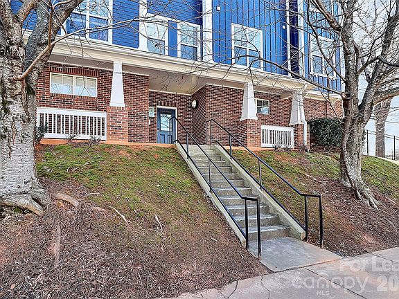 2nd image of 1654 Walnut View Dr