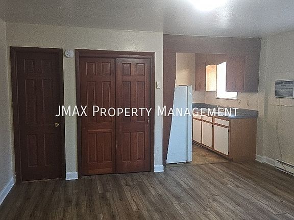 4th image of 5105 Hildebrand Rd NW APT D