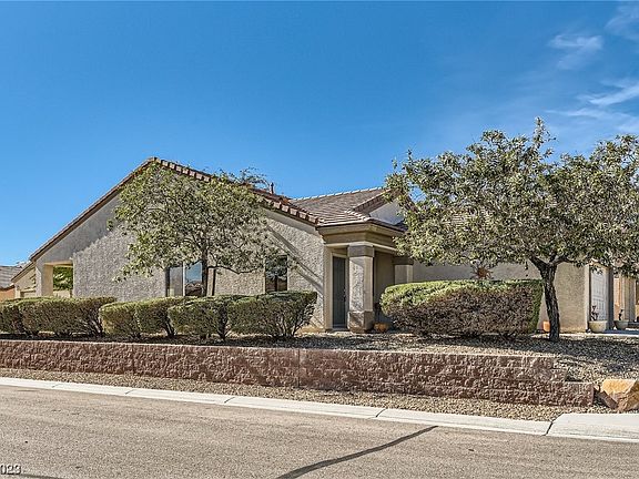 2nd image of 2909 Ground Robin Dr