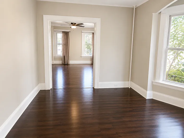 240 William St #1 — Photo 7