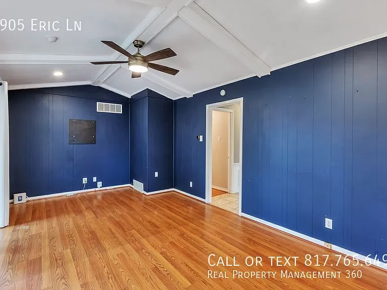 2905 Eric Ln — Photo 9