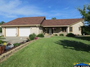 10331 Cheshire Ave, Omaha, NE 68142