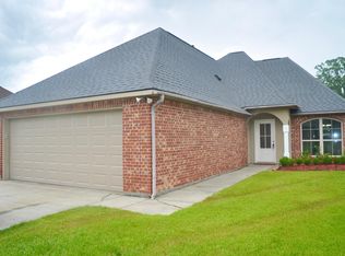 14104 Pecan Ridge Dr, Gonzales, LA 70737