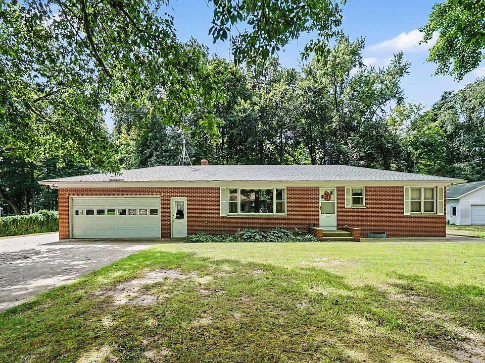 1st image of 304 Orchard Ct