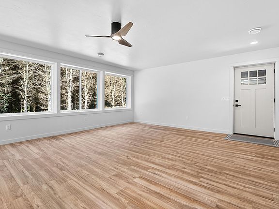 5th image of 57160 Highfield Rd