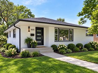 800 S Swain Ave, Elmhurst, IL 60126