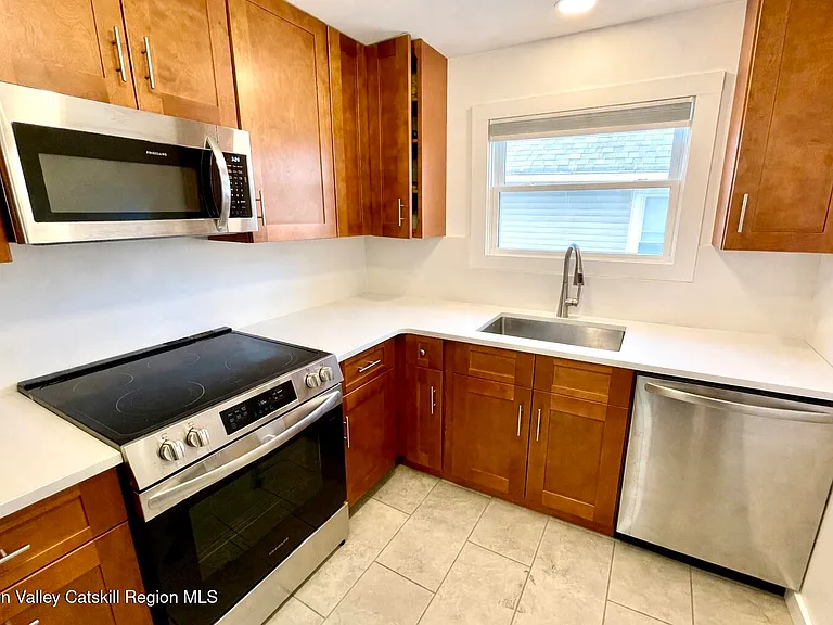 97 W Bridge St #A — Photo 9