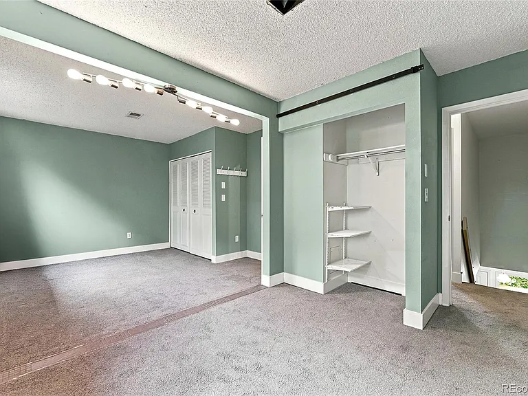 1910 Centaur Cir — Photo 13