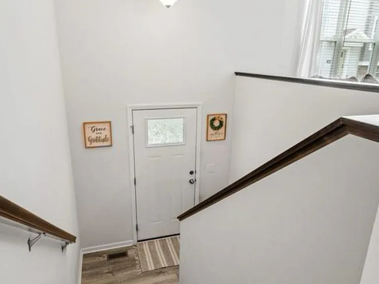832 Roselyn Dr #831 — Photo 12